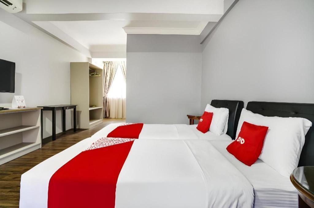 סונגאי פטאני Capital O 90490 Zaques Hotel מראה חיצוני תמונה