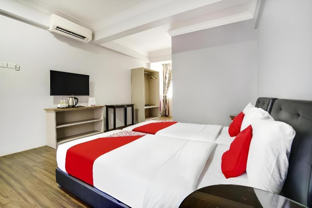 סונגאי פטאני Capital O 90490 Zaques Hotel מראה חיצוני תמונה